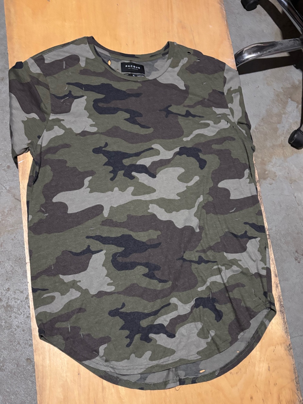 PacSun Green Camo Short Sleeve Crewneck Tee